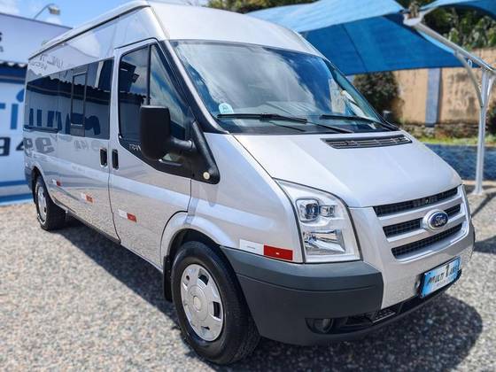 FORD TRANSIT 2.4 VAN TURBO DIESEL 3P MANUAL FORD TRANSIT 2.4 VAN TURBO DIESEL 3P MANUAL